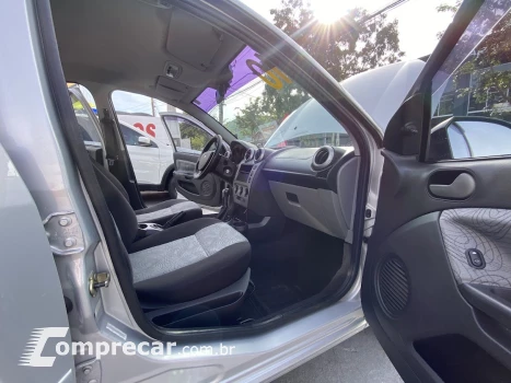 FIESTA 1.6 MPI Class Sedan 8V