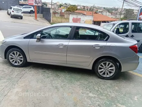 Civic LXS automático
