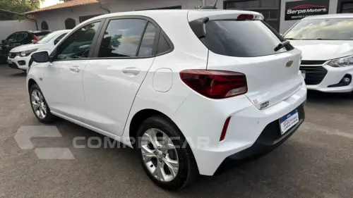 Onix Hatch 1.0 12V 4P FLEX LTZ TURBO