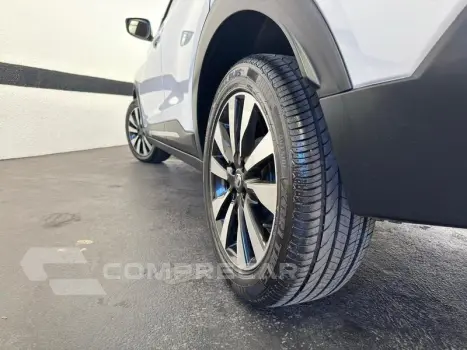 KICKS SV CVT 1.6 16V FLEX 5P AUT