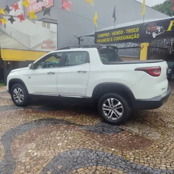 Toro Freedom 2.4 16V Flex Aut.