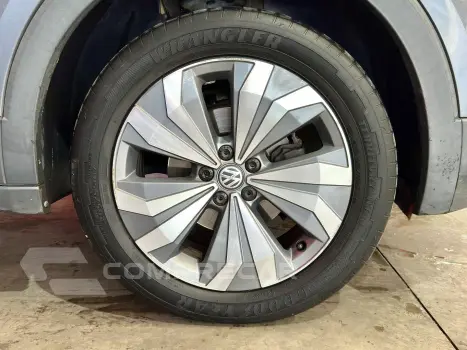 T-CROSS 1.0 200 TSI TOTAL FLEX COMFORTLINE AUTOMÁTICO