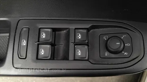 TAOS 1.4 250 TSI TOTAL FLEX HIGHLINE AUTOMÁTICO