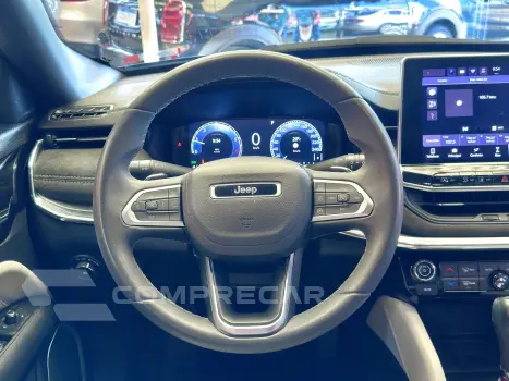COMMANDER 1.3 T270 TURBO FLEX LIMITED AT6