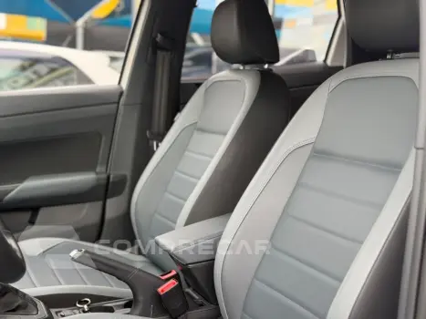 Nivus Highline 1.0 200 TSI Flex Aut.