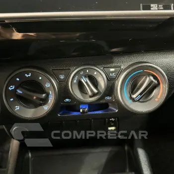 Hilux CD SR 4x2 2.7 16V/2.7 Flex Aut.