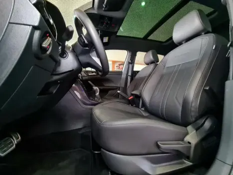 T-CROSS HIGHLINE 1.4 TSI FLEX 16V 5P AUT