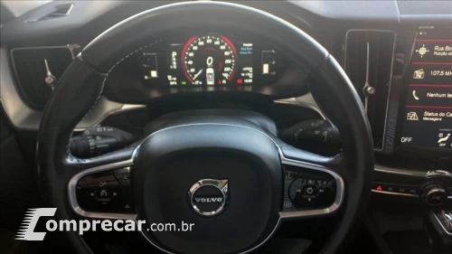 XC60 2.0 T5 Momentum AWD Geartronic