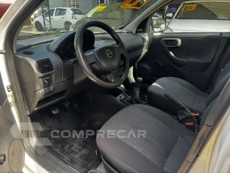 Corsa Sedan 1.4 4P MAXX FLEX