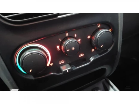 STRADA - 1.4 MPI HARD WORKING CD 8V 3P MANUAL