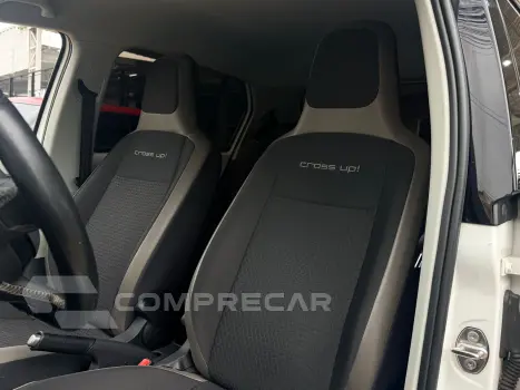 CROSS UP 1.0 TSI 12V