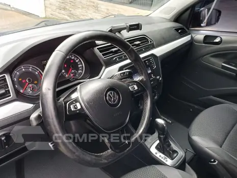 Voyage 1.6 4P FLEX AUTOMÁTICO