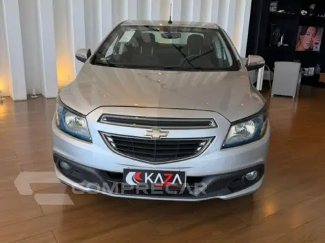 PRISMA - 1.4 MPFI LT 8V 4P MANUAL