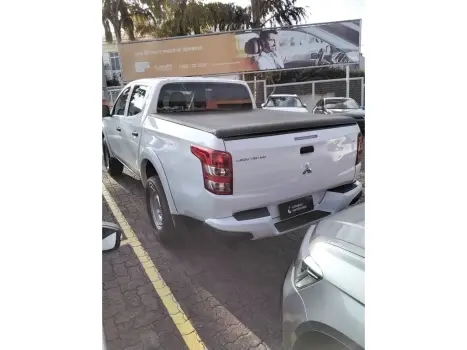 L200 TRITON 2.4 16V TURBO DIESEL GL CD 4X4 MANUAL