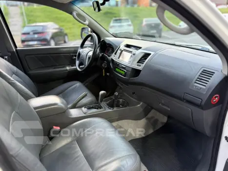 Hilux CD SRV 4x4 2.7 Flex 16V Aut.