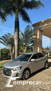 CHEVROLET ONIX 1.0 Turbo LT 4 portas