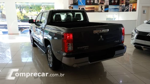 TRITON 2.4 Biturbo CD GLS 4X4
