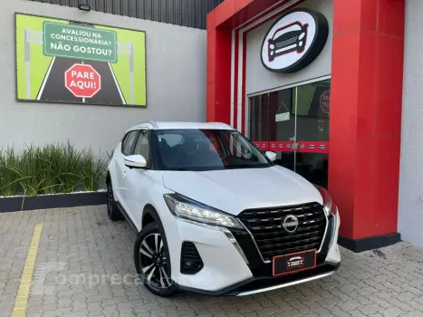 NISSAN KICKS 1.6 16V FLEXSTART EXCLUSIVE XTRONIC 4 portas