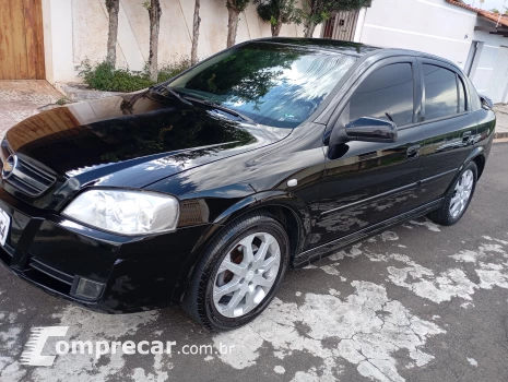 CHEVROLET ASTRA 2.0 MPFI Advantage 8V 4 portas