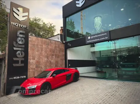 Audi R8 5.2 FSI Coupe Plus Quattro V10 40V S Tronic 2 portas