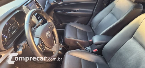 YARIS 1.5 16V Sedan XS Connect