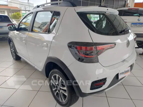 Stepway 1.6 16V 4P FLEX ICONIC X-TONIC AUTOMÁTICO CVT