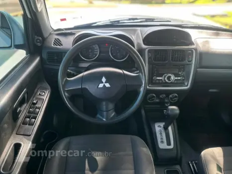 PAJERO TR4 2.0 4X2 16V 140CV FLEX 4P AUTOMÁTICO