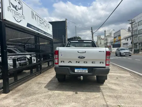 RANGER 2.5 XLS 4X2 CS 16V