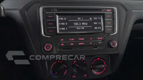 VOYAGE 1.0 12V MPI TOTALFLEX 4P MANUAL