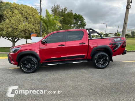 HILUX 2.8 SR CHALLENGE 4X4 CD 16V DIESEL 4P AUTOMÁTICO