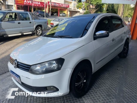 Volkswagen VOYAGE - 1.6 MI TRENDLINE 8V 4P MANUAL 4 portas