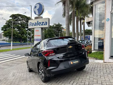 ONIX HATCH PREM. 1.0 12V TB Flex 5p Aut.