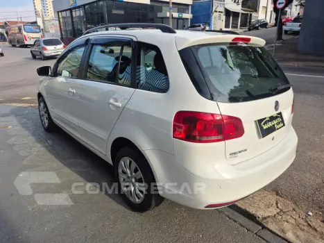 Volkswagen SPACEFOX 1.6 MI Trend 4 portas