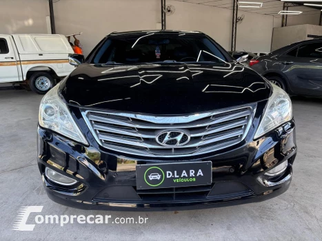 AZERA 3.3 MPFI GLS Sedan V6 24V