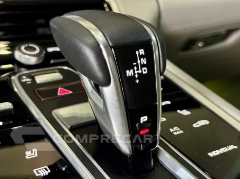 PANAMERA 4.0 V8 E-HYBRID TURBO S PDK
