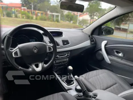 FLUENCE 2.0 Dynamique 16V