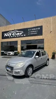 Renault SANDERO Expression Hi-Flex 1.6 8V 5p 4 portas