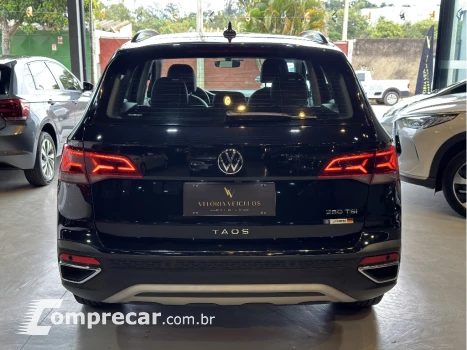 TAOS 1.4 250 TSI TOTAL FLEX COMFORTLINE AUTOMÁTICO