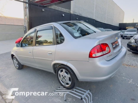 Classic Sedan 1.0 4P VHCE FLEX LS