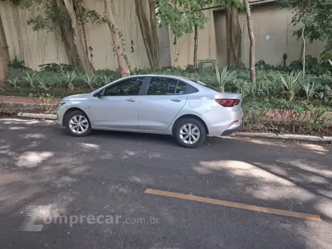 ONIX 1.0 Turbo Plus LT