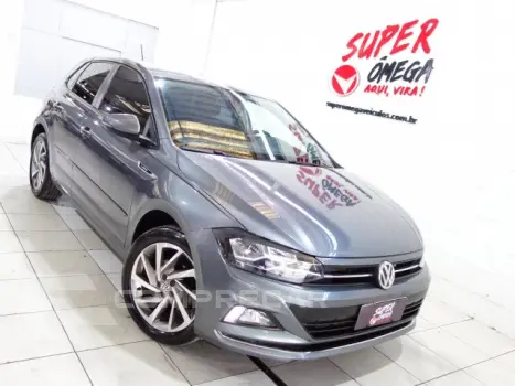 Volkswagen POLO - 1.0 200 TSI HIGHLINE AUTOMÁTICO 4 portas