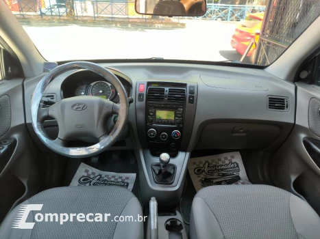 TUCSON 2.0 GL 2WD 16V
