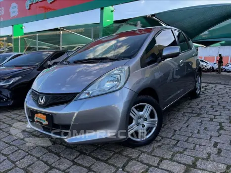 Honda FIT 1.4 DX 16V 4 portas