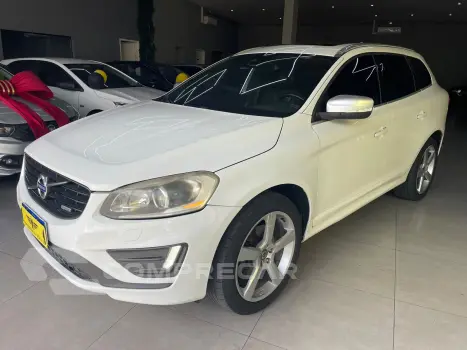 Volvo XC60 2.0 T5 R-design 4 portas