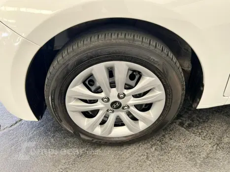 HB20S 1.6 COMFORT PLUS 16V FLEX 4P AUTOMATICO