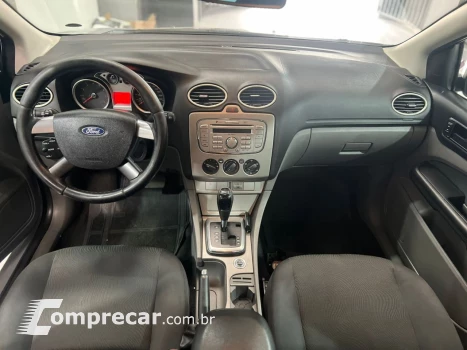 Focus Sedan 2.0 16V 4P GLX FLEX AUTOMÁTICO