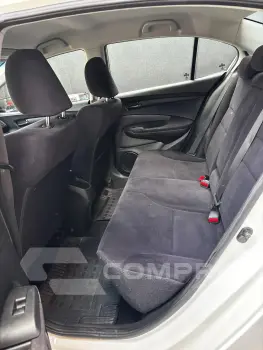 CITY 1.5 LX Sedan 16V