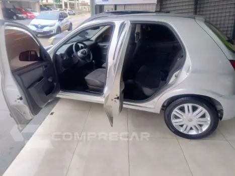 CELTA - 1.0 MPFI LT 8V 4P MANUAL