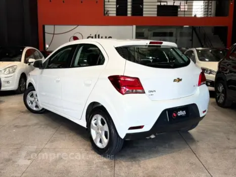 ONIX - 1.4 MPFI LT 8V 4P MANUAL