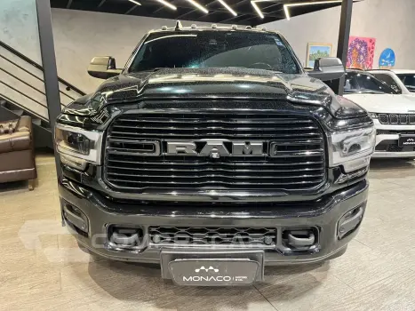 3500 6.7 I6 LARAMIE NIGHT EDITION CABINE DUPLA 4X4 TURBO DIE